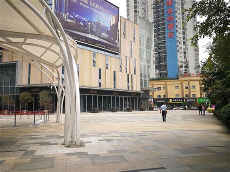 现场直击：宜家荟聚购物中心将开业 百万爆棚人气或难现