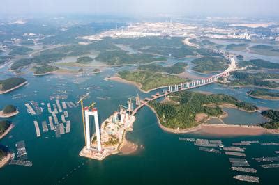 当代广西网 -- 钦州港片区：国际陆海贸易新通道门户港建设提速增质