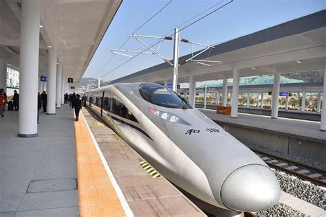 山东打造一座新高铁站，设站台6台15线，鲁南快速铁路穿过__财经头条
