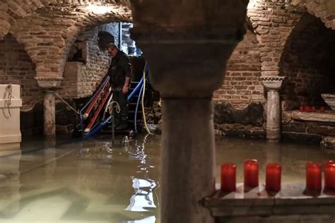 威尼斯水位上涨 四分之三被水淹没