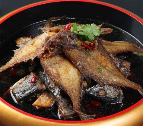 燕鲅鱼是哪产的,鲅鱼圈香煎鲅鱼简介,燕鲅和鲅鱼有区别么_大山谷图库