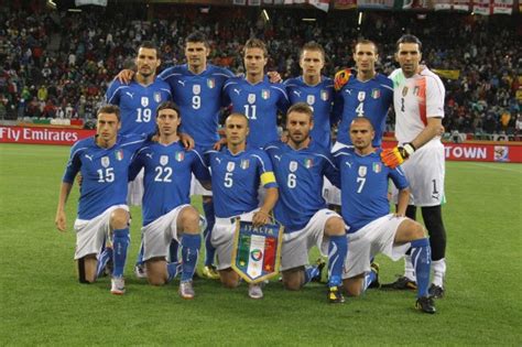 扎尼奥洛是皮耶罗后欧战决赛进球最年轻意大利球员_新浪图片