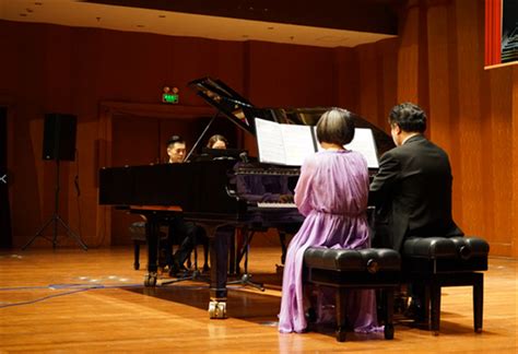 包头老年开放大学钢琴班正式开课-内蒙古开放大学