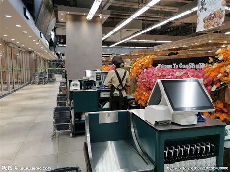超市柜台超市货架高清图片下载-正版图片500149875-摄图网