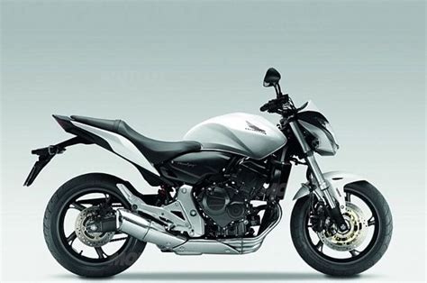 Suzuki GSR 600 Spécial transformation moto | Louis 🏍