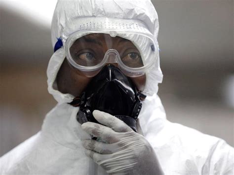 世卫：有埃博拉感染者从医疗中心逃跑，或致该病毒进一步扩散-大河新闻