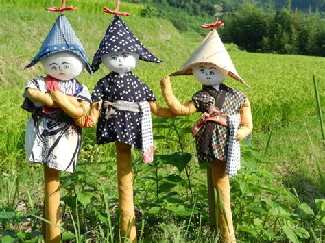 日本的稻草人中蕴含了其怎样的信仰？ | 日本文化