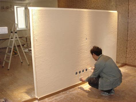 涂刷硅藻泥好还是乳胶漆好？涂刷硅藻泥墙面基层怎么处理-还是乳胶漆好