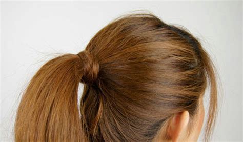 简单马尾辫的扎法（二）-扎头发网