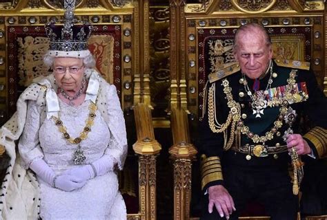没有实权、每年花费近30亿，英国皇室为什么能保留至今？_腾讯视频