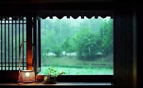 滴滴答答的雨声图片,窗外听雨声的图片,听雨声图片_大山谷图库