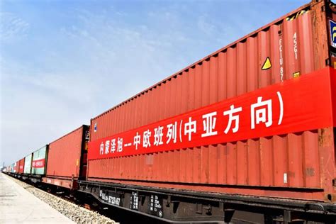铁路运输配送(费用,公司)产品系列展示__重庆逆锋国际货运代理有限公司
