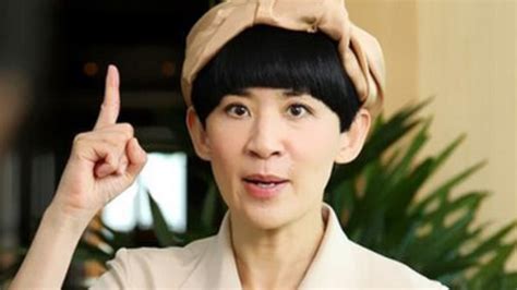 提及参选香港小姐，吴君如自嘲这么丑首轮就被刷下来了_凤凰网视频_凤凰网
