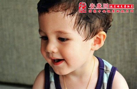 宝宝取名——宝宝起名字语言上的规则-中华取名网