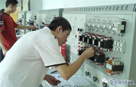 自动生产线拆装与调试实训装置-上海荣育教仪公司