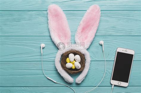 酸奶自然照片在东兔耳朵附近美丽的摄影智能手机在东兔子耳朵附近美的摄影智能手机高清图片下载-正版图片307707383-摄图网