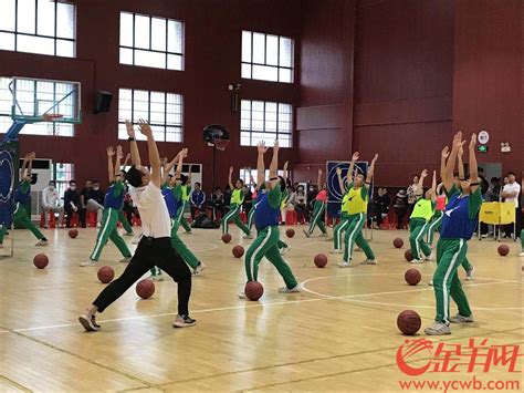 明年中考设置篮球考试，体育课该怎么教？广州体育老师集体“取经”