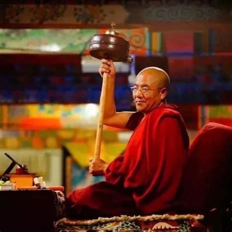 索达吉堪布：念经时念亡人名字回向非常重要！_藏传佛教Buddhism