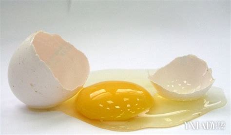 【图】鸡蛋清能天天涂脸用吗 教你自制蛋清面膜(2)_鸡蛋清能天天涂脸用吗_伊秀美容网|yxlady.com