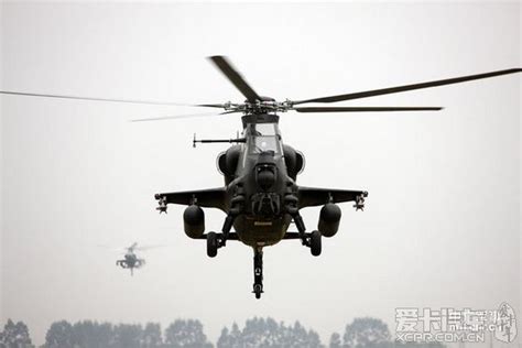 武直-10武装直升机倒飞绝技 青报网-青岛日报官网