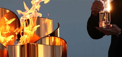回顾历届奥运会点火仪式 细数经典圣火点燃方式-新闻中心-南海网