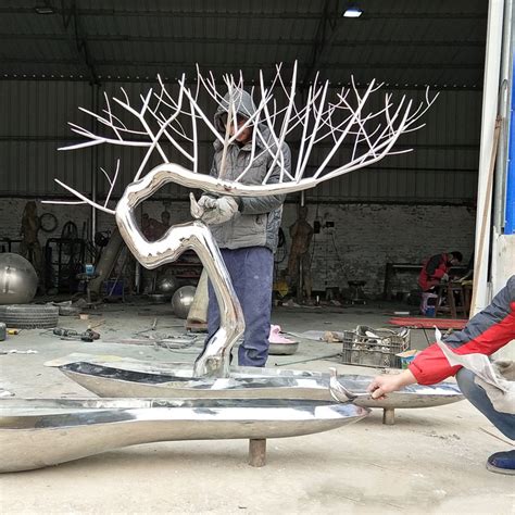 不锈钢树造型雕塑 大树不锈钢雕塑 制作厂家 - 八方资源网