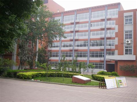 天津102中学
