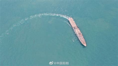 中国出口泰国2万吨两栖舰，完成海试，起名象岛号，纪念海战胜利|象岛|泰国|海军_新浪新闻
