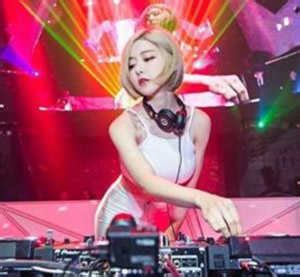 中山DJ艺少,最新 DJ专辑-宝贝DJ音乐网 www.bbdj.com 无损高品质DJ舞曲下载网站