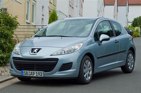 Peugeot 207 Access 1.6 HDi 92pk 98gr CO2 - 🚗 car technical specifications