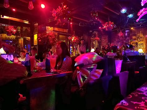 麻城酒吧哪个好(这家音乐酒吧，带你感受超震撼的音乐现场) - 【爱喜匠】