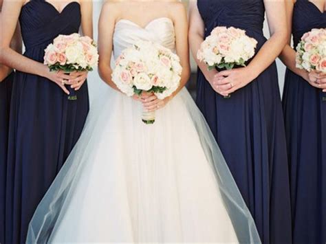细看新郎领结和西装的完美搭配-来自婚礼美图百科客照案例 |婚礼精选