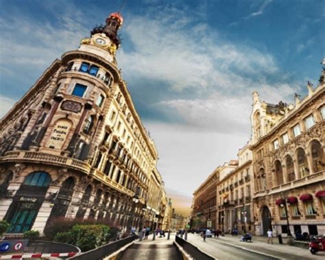 2024西班牙唯一一家全国连锁的百货公司，在西班牙和葡萄牙拥有 70 家商场和 30 家高级百货商店_英国宫百货商场-评论-去哪儿攻略