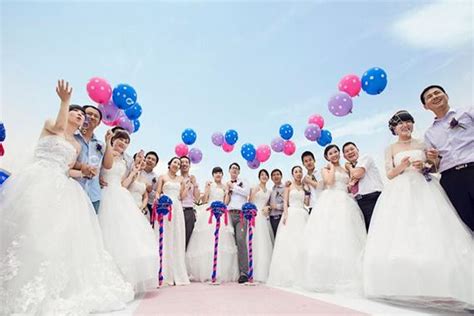 30岁成年女子年轻人男人和女人婚礼高清图片下载-正版图片502324067-摄图网