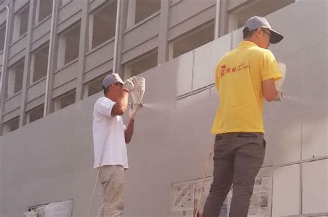 建筑外墙氟碳漆的施工工艺流程详解