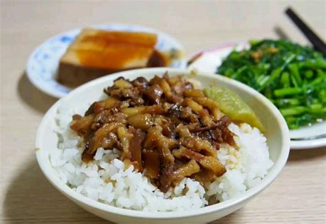 台式卤肉饭的做法【步骤图】_台湾小吃_下厨房