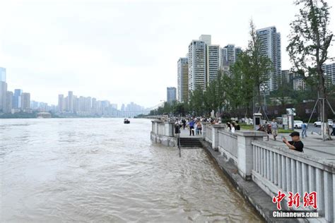 重庆洪水围城 朝天门被淹[图集]