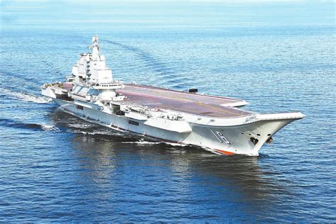 海军辽宁舰航母编队连续跨海区组织实兵对抗训练 - 中国军网