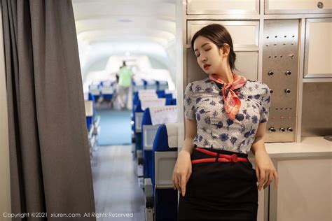 网传南方航空空姐发内衣照是真的吗？ | 0xu.cn
