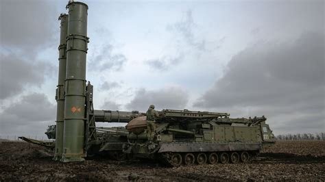俄国防部：俄防空系统夜间在蛇岛上空摧毁乌军两架苏-24和一架米-24 - 2022年5月8日, 俄罗斯卫星通讯社