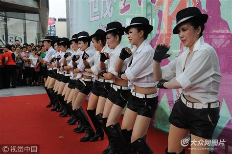 沙县中老年人广场舞大赛上演创意大比拼 - 本网原创 - 东南网三明频道