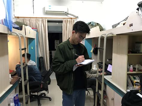 重庆大学大数据与软件学院2015级 寝室清洁卫生评分活动-重庆大学大数据与软件学院