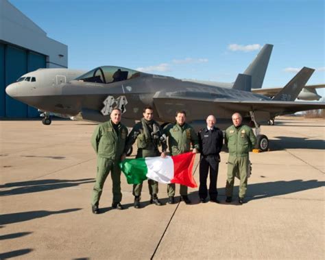 欠债5亿欧元！意大利暂停购买F-35惹恼美国 - 空军论坛 - 铁血社区