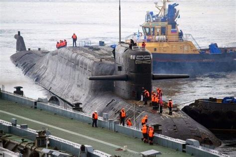 俄罗斯一艘核潜艇发生火灾 原因公布_凤凰网