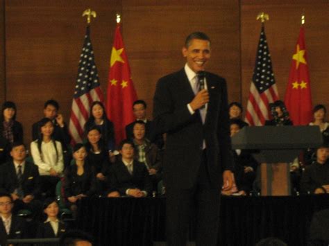 奥巴马与英首相卡梅伦搭档打乒乓球(图)_新闻中心_新浪网