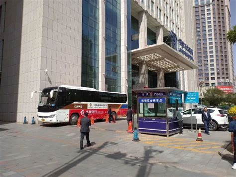 关于恢复蓝宝石大酒店机场巴士停靠站点的通知-西宁网络电视台