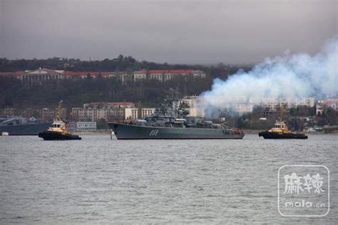 俄罗斯称向英国军舰开火警告 黑海博弈何以越来越激烈？_凤凰网