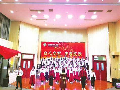 连云港高级中学创建文明校园“六个好”之领导班子建设好 - 校园新闻 - 连云港高级中学