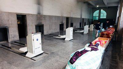 北京多家殡仪馆数百具遗体无人领 最久躺了22年_手机新浪网