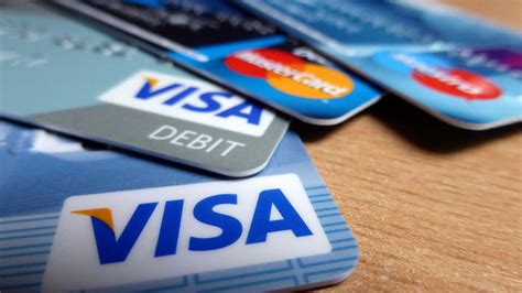 如果欠了网贷，也欠了信用卡，那么应该先还哪一个？ - 知乎